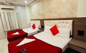 Hotel Atlas Grand Andheri Midc